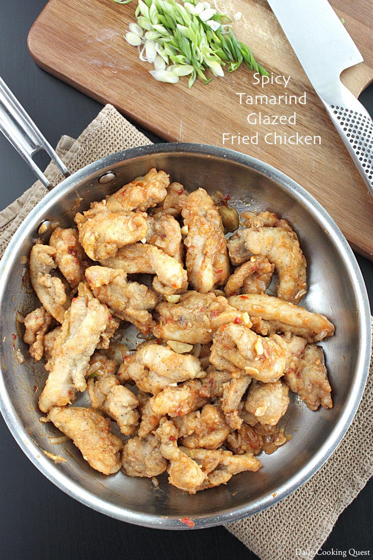 Ayam Goreng Berlapis Saus Asam Pedas yang Menggugah Selera